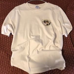 bahamas tshirt, size large